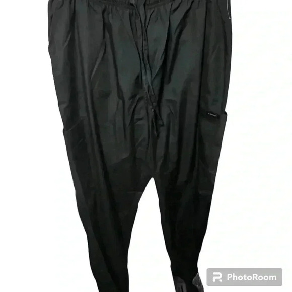 Military green scrub pants - Picture 1 of 4